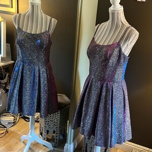 NWT. Avery G, size 12, Shimmering Sleeveless cocktail, Party Dress